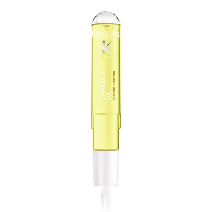Produto Kérastase Fusion-Dose with Camellia Oil em fundo branco