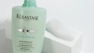 Spécifique Bain Divalent shampoo para raízes oleosas