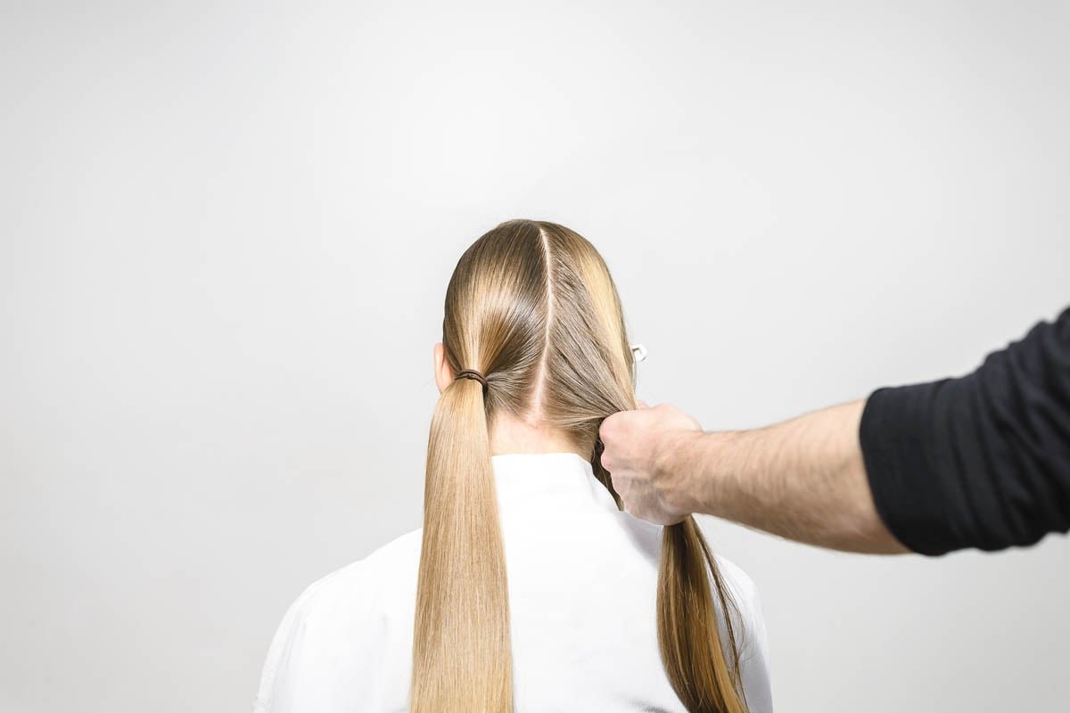 Passo 5 do Tutorial Braided Buns Kérastase