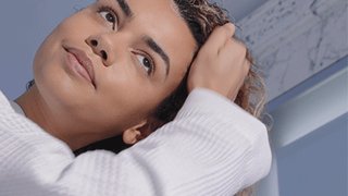 leave-in para tratar cabelo encaracolado