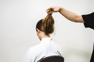 Passo 5 do Tutorial Wrapped Chignon Kérastase